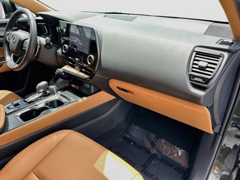 Used 2025 Lexus NX 250 FWD w/ Cold Area Package image 28
