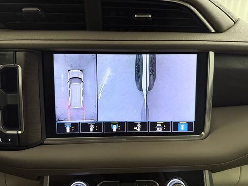 Used 2021 GMC Yukon Denali AWD/4WD image 19