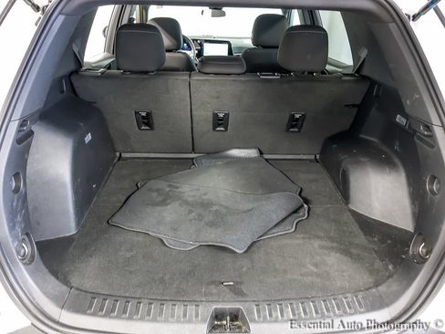 Used 2025 Chevrolet Equinox LT AWD/4WD image 21