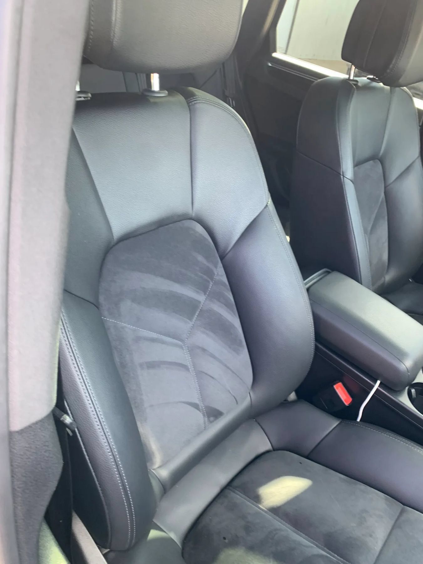 Used 2019 Porsche Macan AWD/4WD image 14