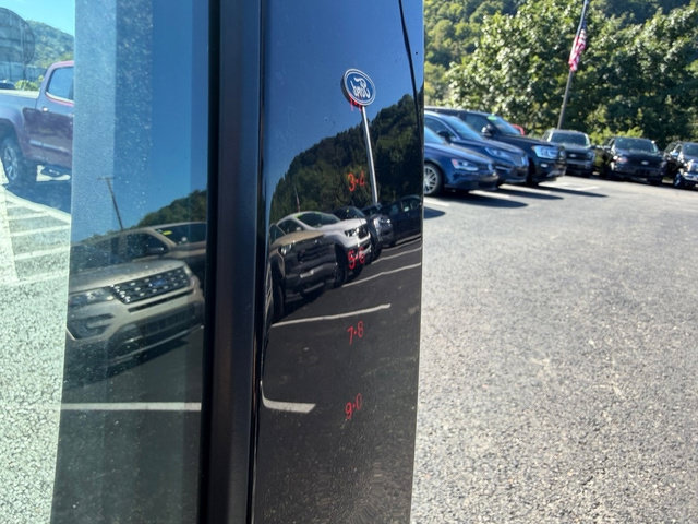 Certified 2022 Ford Escape SEL w/ SEL Stealth AWD Package image 15