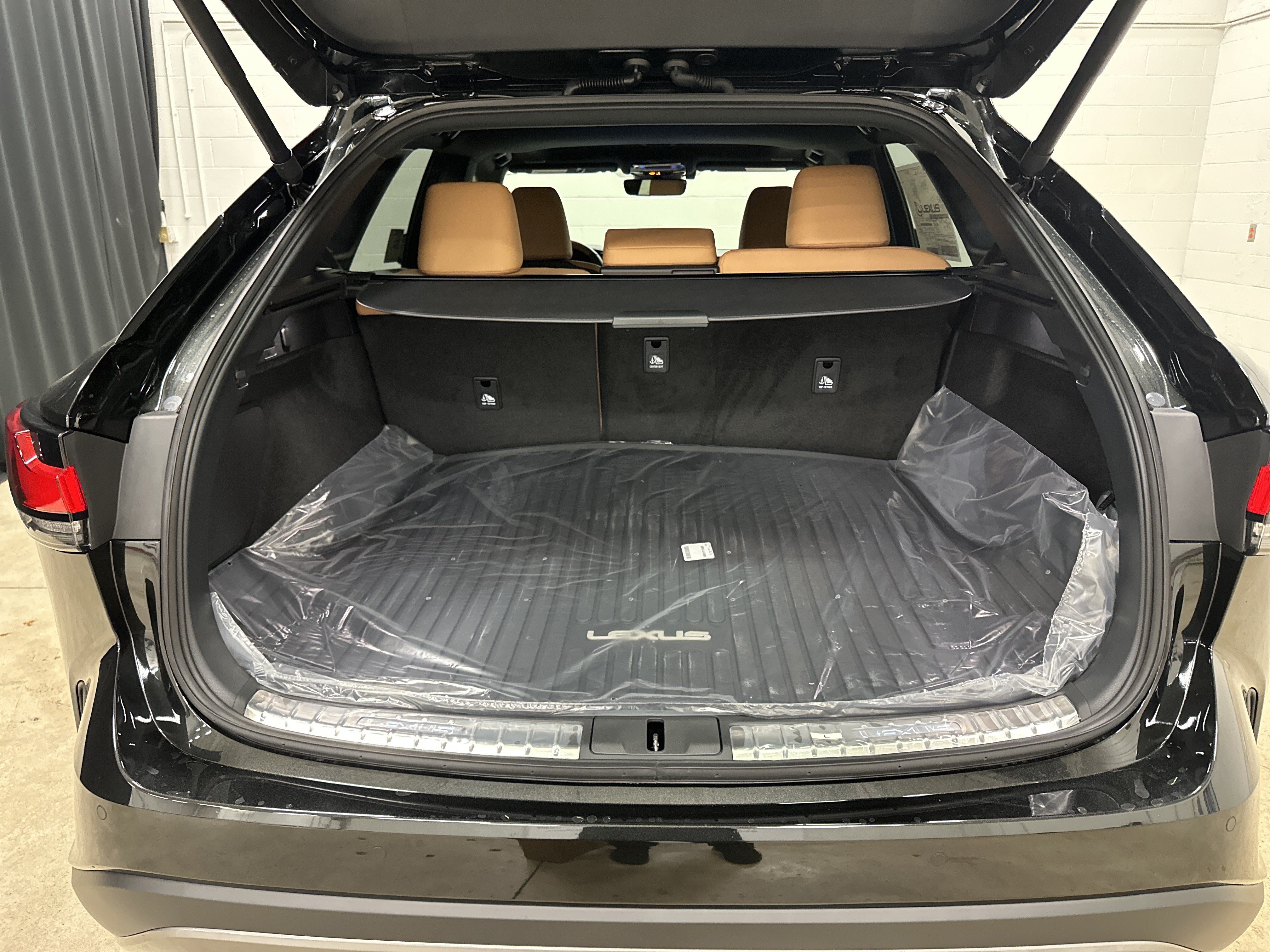 New 2026 Lexus RX 350 AWD image 33