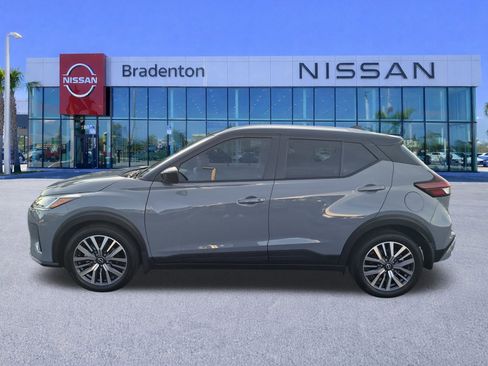 Certified 2023 Nissan Kicks SV image 8