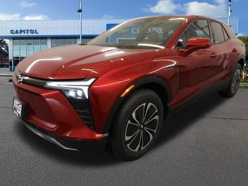 New 2025 Chevrolet Blazer EV LT image 17