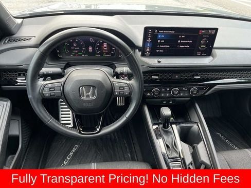 Used 2025 Honda Accord Sport image 12