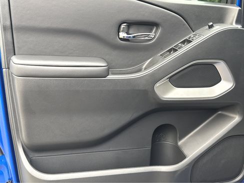 New 2026 Nissan Frontier SV image 19