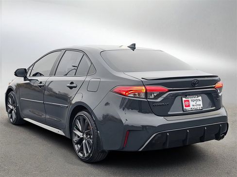 Used 2024 Toyota Corolla XSE image 6
