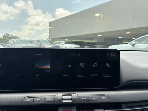 Used 2025 Kia K4 FWD image 19