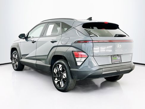 Used 2025 Hyundai Kona SEL image 5