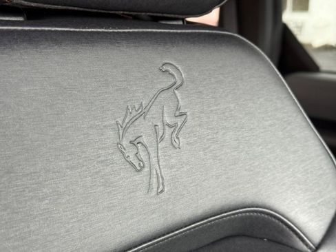 Used 2021 Ford Bronco Badlands w/ Sasquatch Package image 23