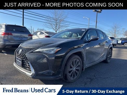 Used 2021 Lexus UX 250h w/ Premium Package image 3