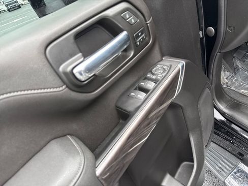 Used 2023 Chevrolet Silverado 2500 LTZ image 14