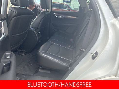 Used 2018 Cadillac XT5 Luxury w/ Driver Awareness Package FWD image 9