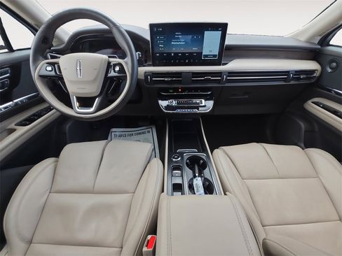 Used 2024 Lincoln Corsair Grand Touring w/ Equipment Group 302A image 10