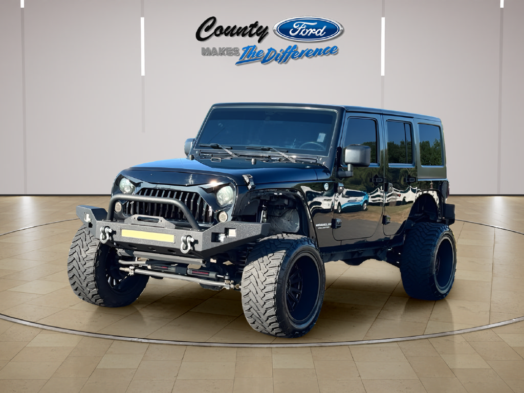 Used 2015 Jeep Wrangler Unlimited Sport w/ Max Tow Package AWD/4WD image 2
