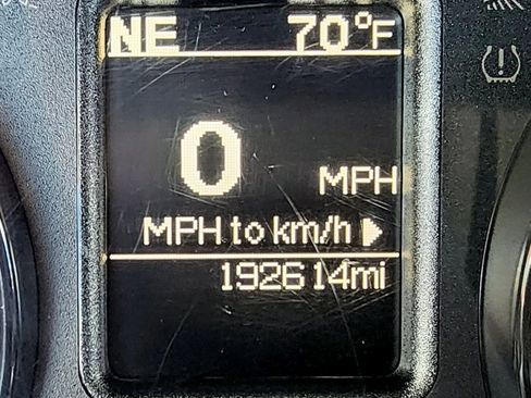 Used 2018 RAM 2500 SLT image 15