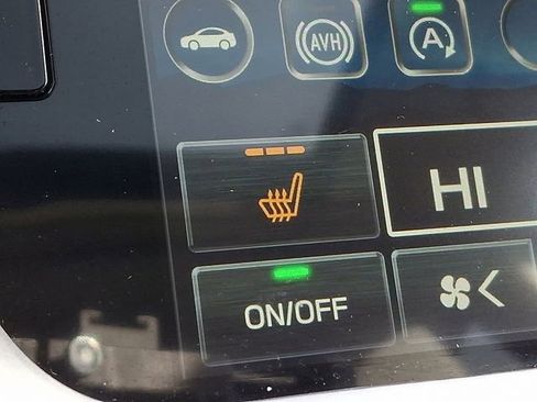 Used 2025 Subaru Outback Onyx Edition XT image 25