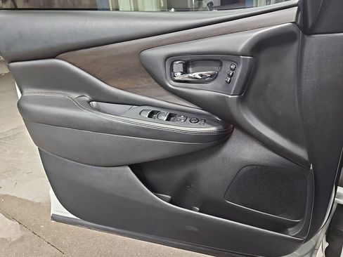 Used 2021 Nissan Murano Platinum w/ Cargo Package image 26