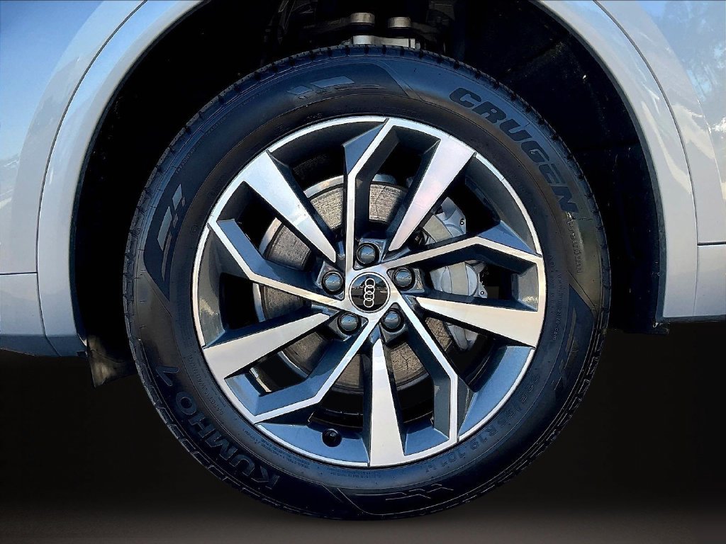 Used 2023 Audi Q5 2.0T Premium AWD/4WD image 34