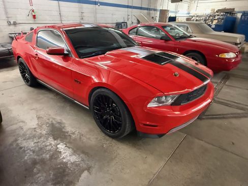 Used 2011 Ford Mustang GT Premium w/ Electronics Pkg image 3
