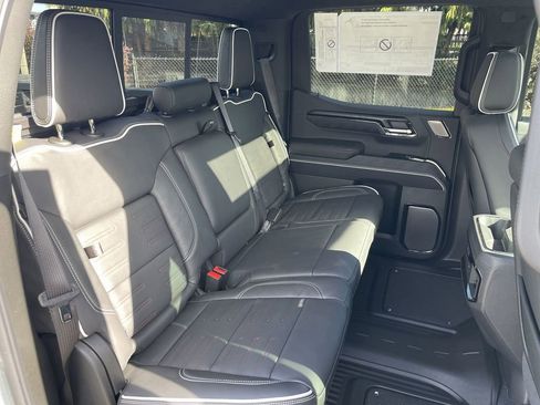 New 2026 GMC Sierra 1500 AT4X AWD/4WD image 28