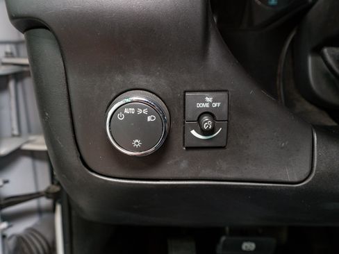 Used 2023 Chevrolet Express 2500 w/ Driver Convenience Package image 28