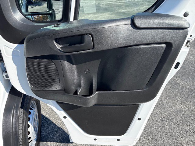 Used 2025 RAM ProMaster 2500 w/ U-Haul Equipment Group FWD image 28