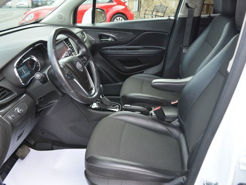 Used 2019 Buick Encore Preferred image 12