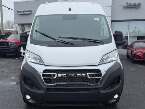 Used 2025 RAM ProMaster 3500 w/ Quick Order Package 22G SLT image 2