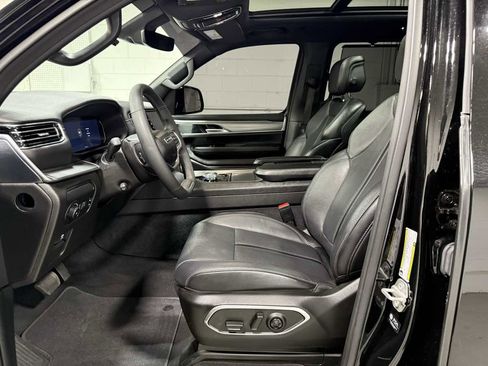 Used 2024 Jeep Wagoneer Series II w/ Convenience Group I image 10