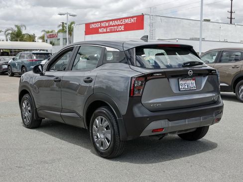 Used 2025 Nissan Kicks S AWD/4WD image 6