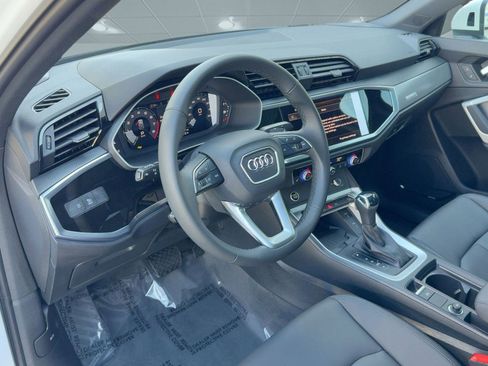 New 2025 Audi Q3 2.0T Premium image 4