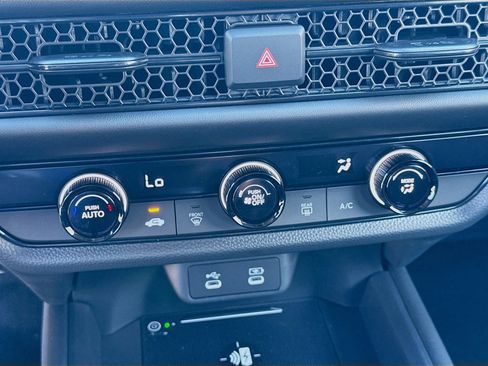 New 2026 Honda HR-V LX image 14
