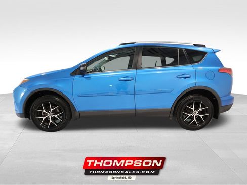 Used 2016 Toyota RAV4 SE w/ Advanced Technology Package AWD/4WD image 1