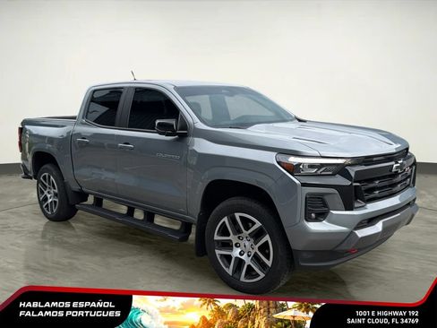 Used 2024 Chevrolet Colorado Z71 w/ Z71 Convenience Package 2 AWD/4WD image 9