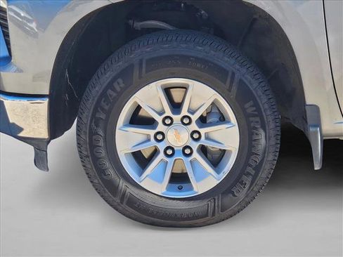 Used 2025 Chevrolet Silverado 1500 LT image 19