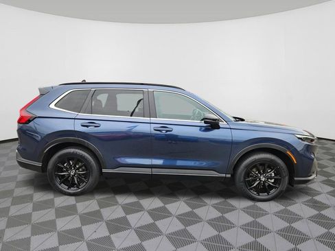 Certified 2025 Honda CR-V Sport-L image 5