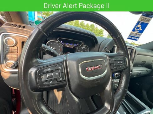 Used 2020 GMC Sierra 1500 AT4 w/ Technology Package AWD/4WD image 8