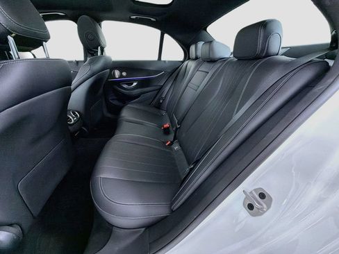 Used 2023 Mercedes-Benz E 350 4MATIC Sedan image 23