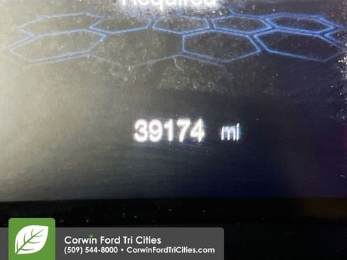 Used 2018 Jeep Compass Latitude w/ Popular Equipment Group image 2