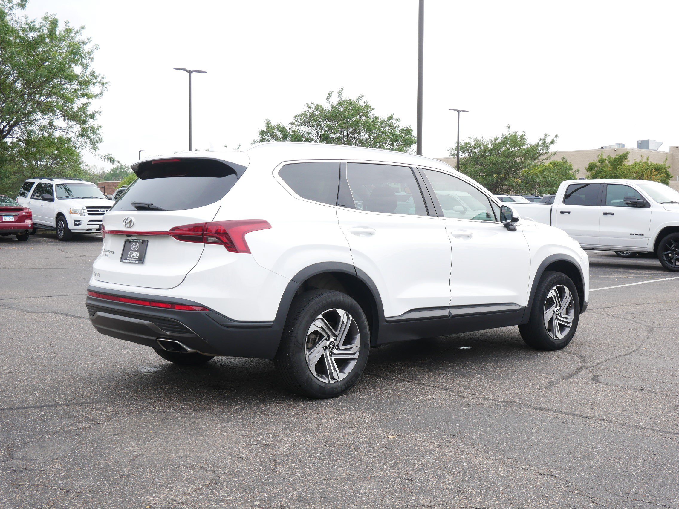 Used 2023 Hyundai Santa Fe SEL AWD/4WD image 5