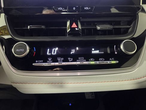 Used 2025 Toyota Corolla FX w/ Convenience Package FWD image 15