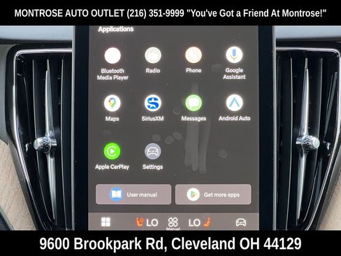 Certified 2026 Volvo XC60 B5 Plus w/ Protection Package Premier image 21