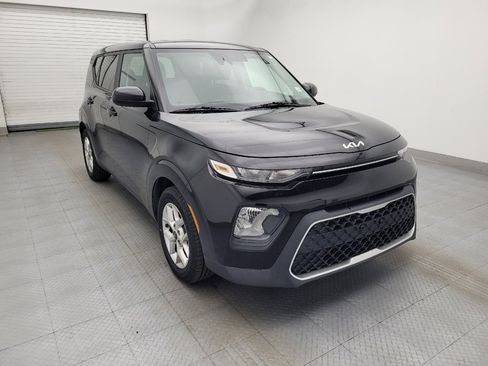 Used 2022 Kia Soul LX w/ Technology Package FWD image 13