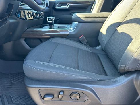 Used 2023 Chevrolet Silverado 1500 RST image 10