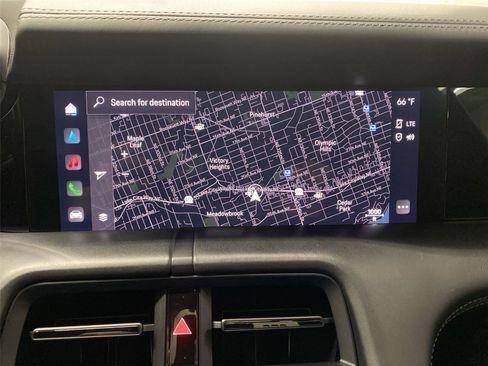 Used 2022 Porsche Taycan 4S image 16