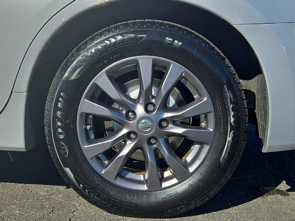 Used 2015 Nissan Altima 2.5 S w/ Special Edition Package FWD image 9