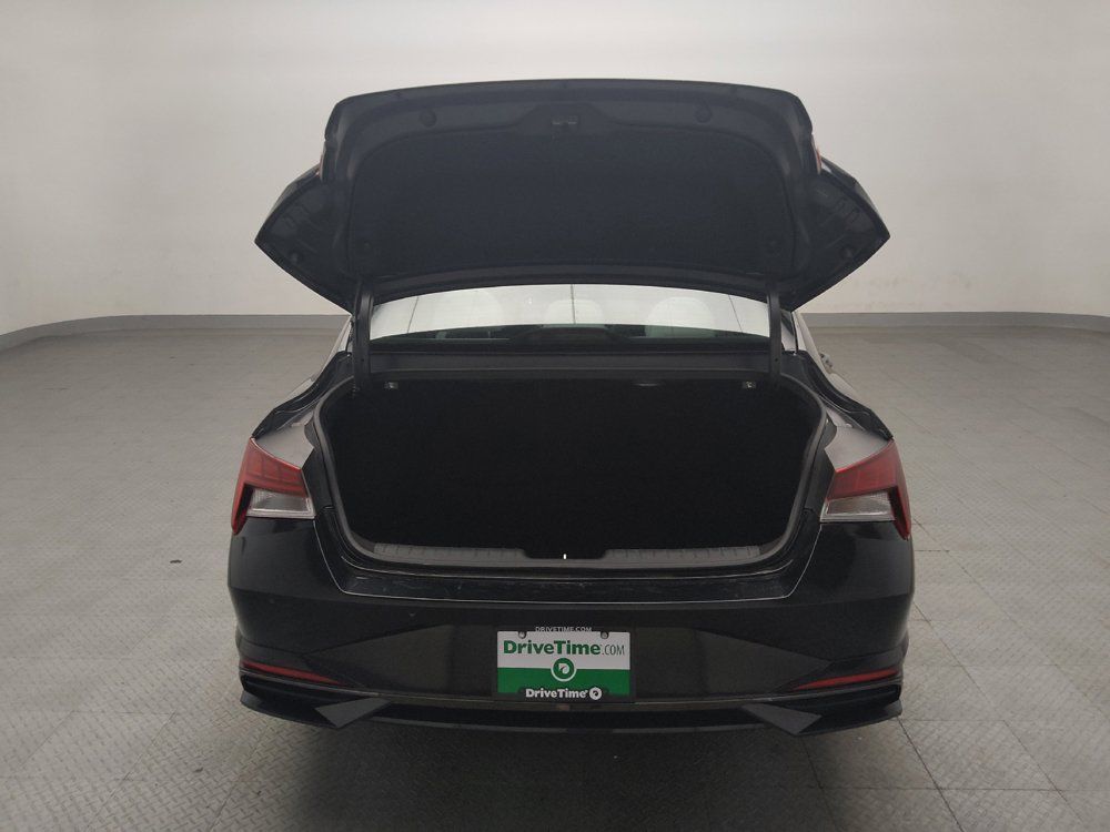 Used 2021 Hyundai Elantra Limited FWD image 29