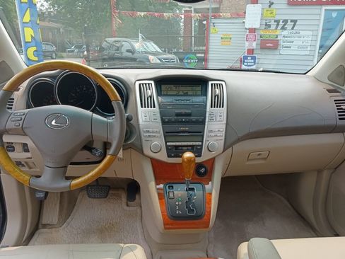Used 2005 Lexus RX 330 FWD image 11
