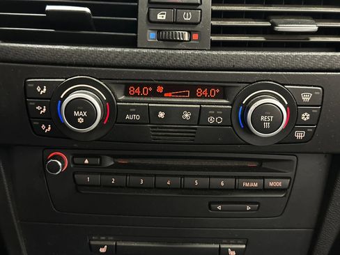 Used 2009 BMW M3 Convertible image 33